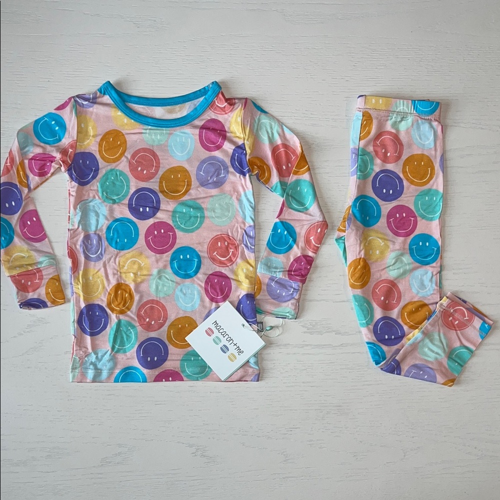 Macaron + Me Smiley Long Sleeve Bamboo Pajama Set 3T 4T 5T